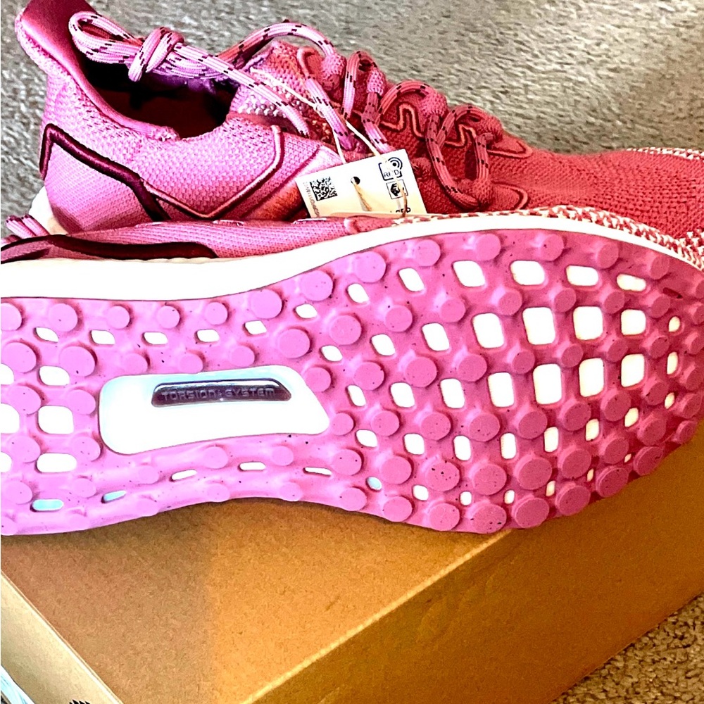 Adidas - Picture 5 of 5